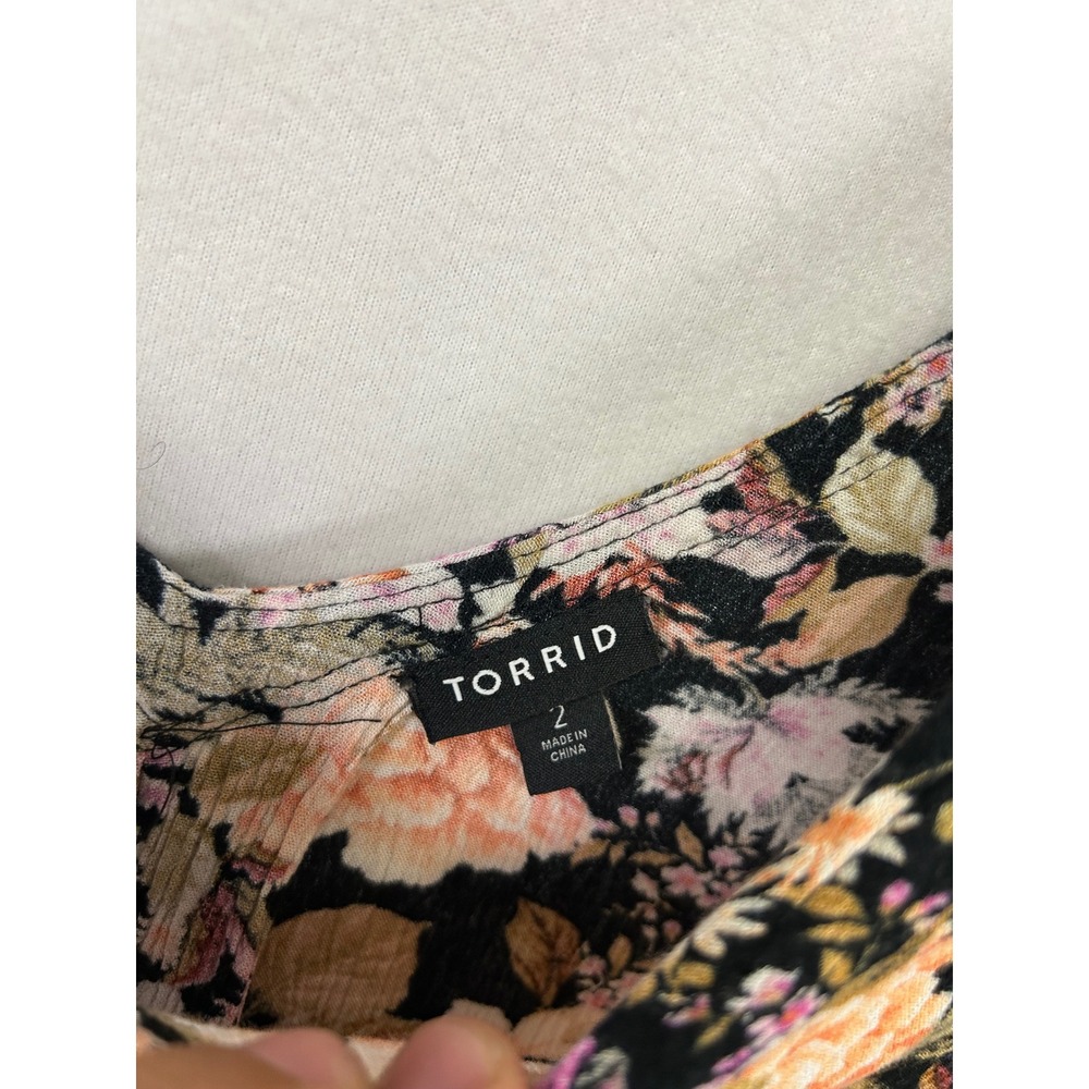 Cottagecore Torrid Womens 2X Black Orange Floral V-Neck Rayon Tank Top Blouse - Picture 3 of 9